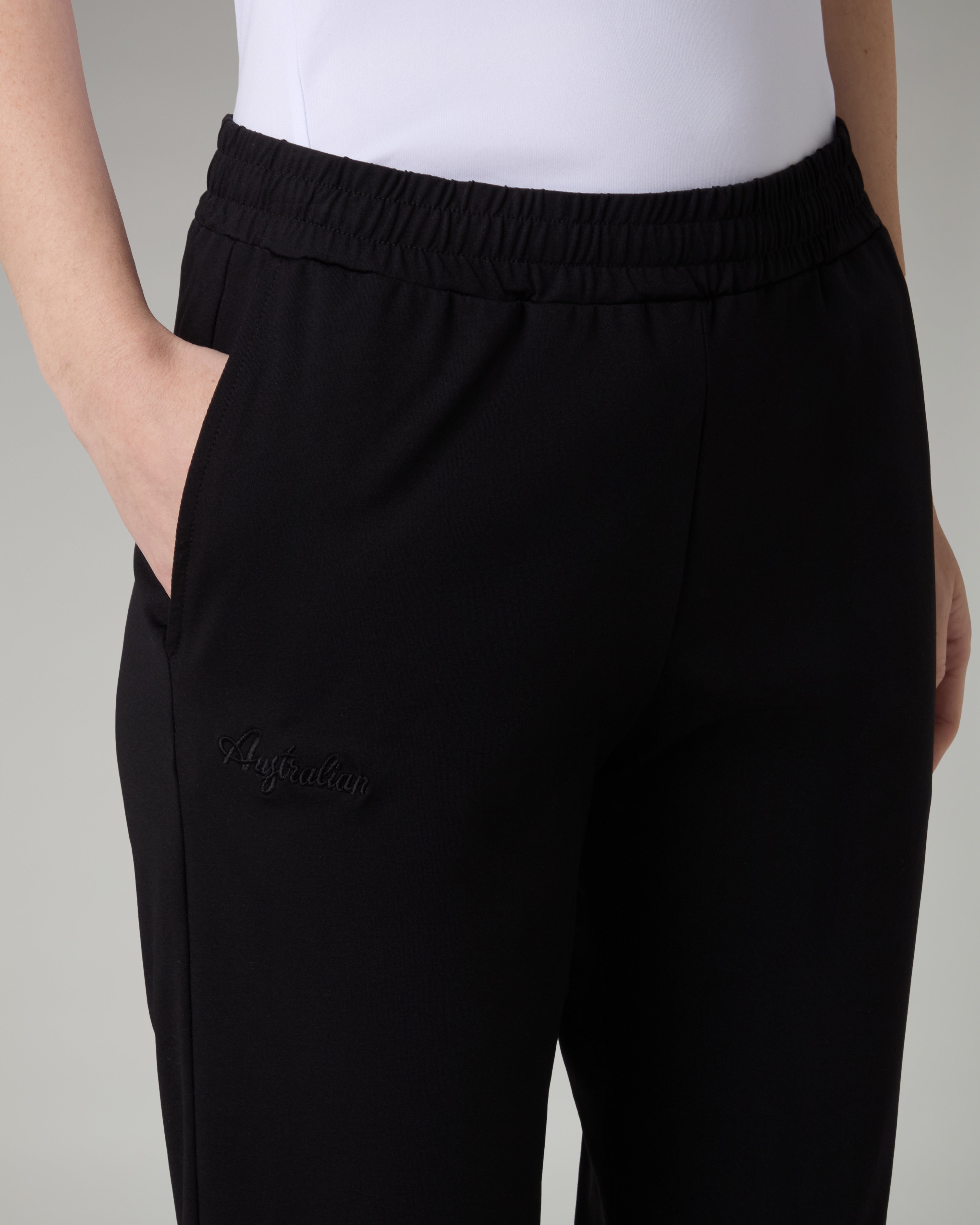 australian-urban-tracksuit-tuta-light-touch-nero-full-zip image 7
