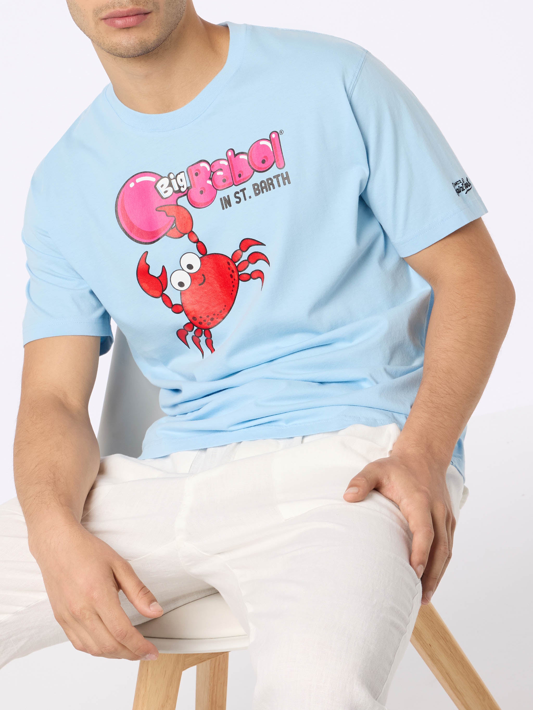 mc2-saint-barth-t-shirt-uomo-azzurra-cotone-stampa-granchio-big-babol-special-ed image 2