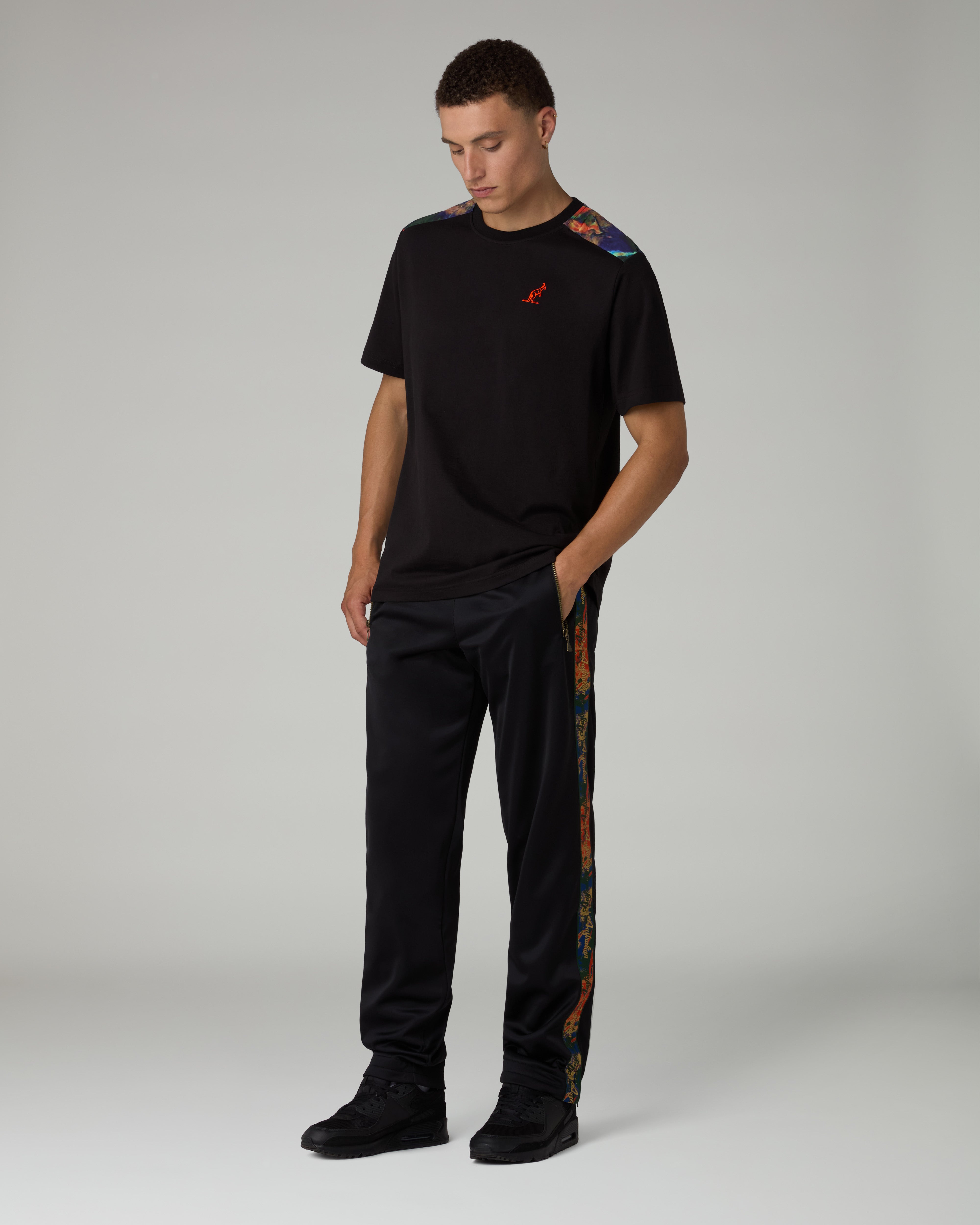 australian-nebula-cotton-t-shirt-maglia-cotone-uomo-nera image 2