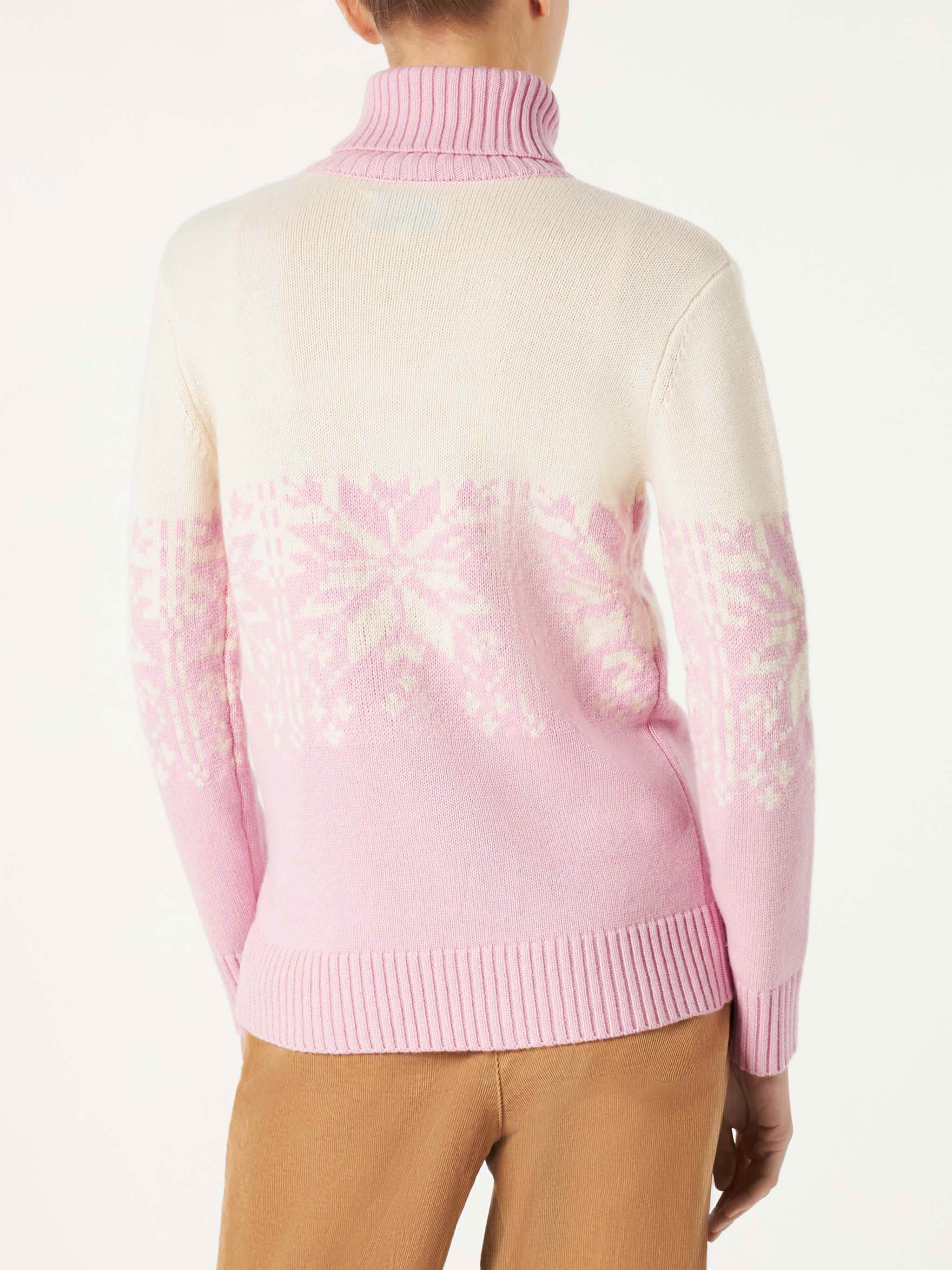 mc2-saint-barth-new-hut-maglione-dolcevita-donna-nordica-rosa-cortina image 3