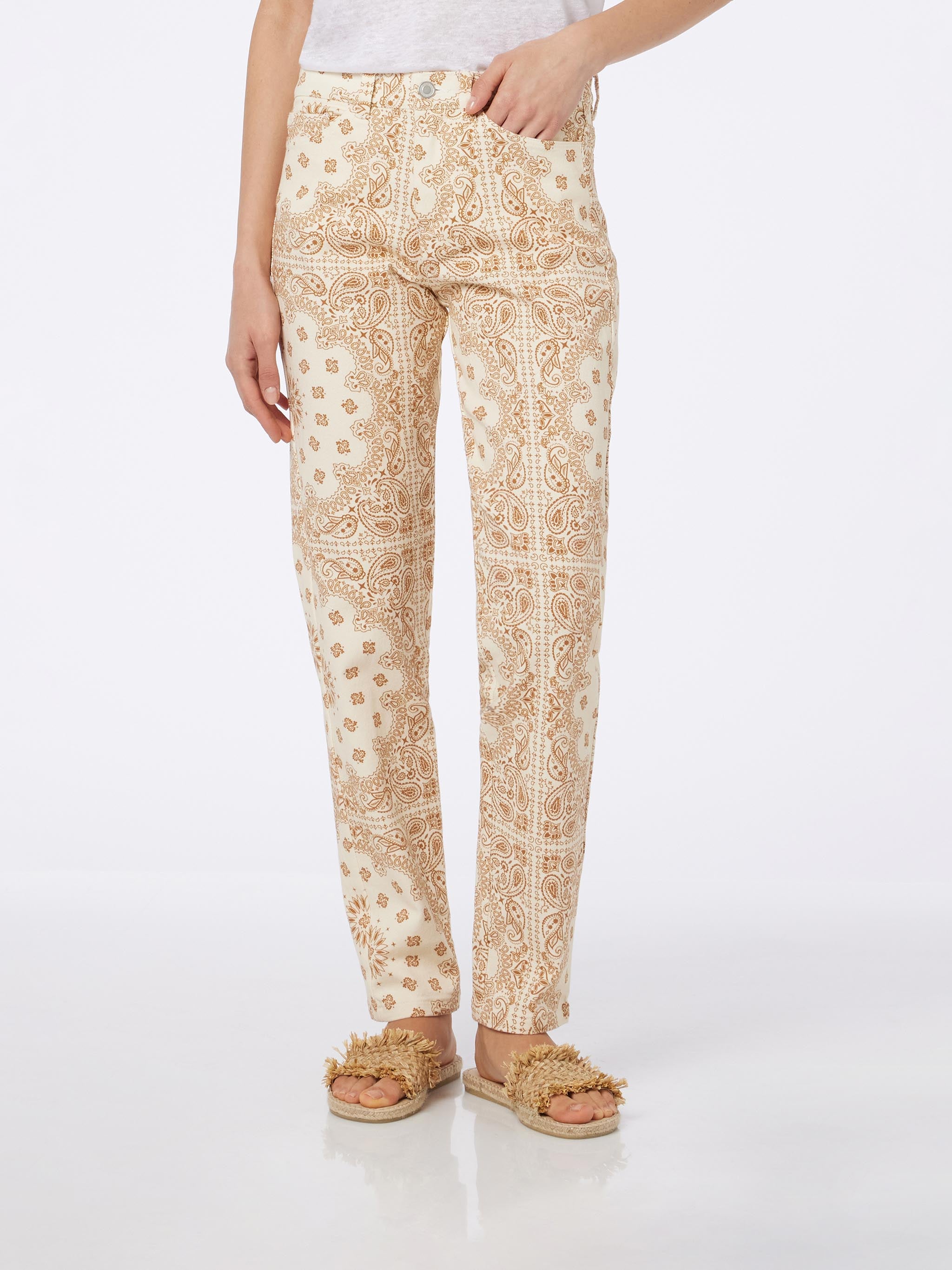 mc2-saint-barth-jeans-donna-belleville-in-denim-panna-con-fantasia-bandana-linea image 1