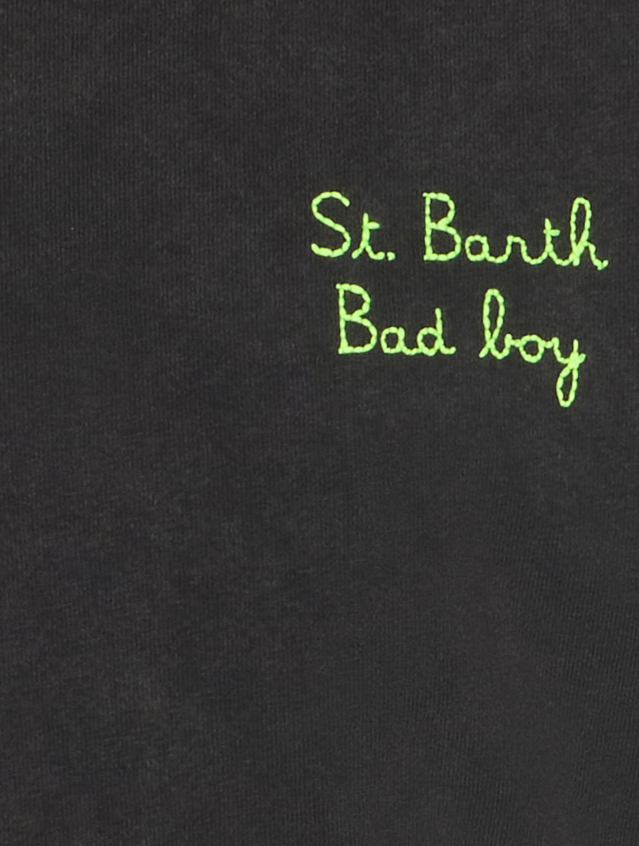 mc2-saint-barth-josh-t-shirt-bambino-in-cotone-nero-con-ricamo-bad-boy-giallo-fl image 2