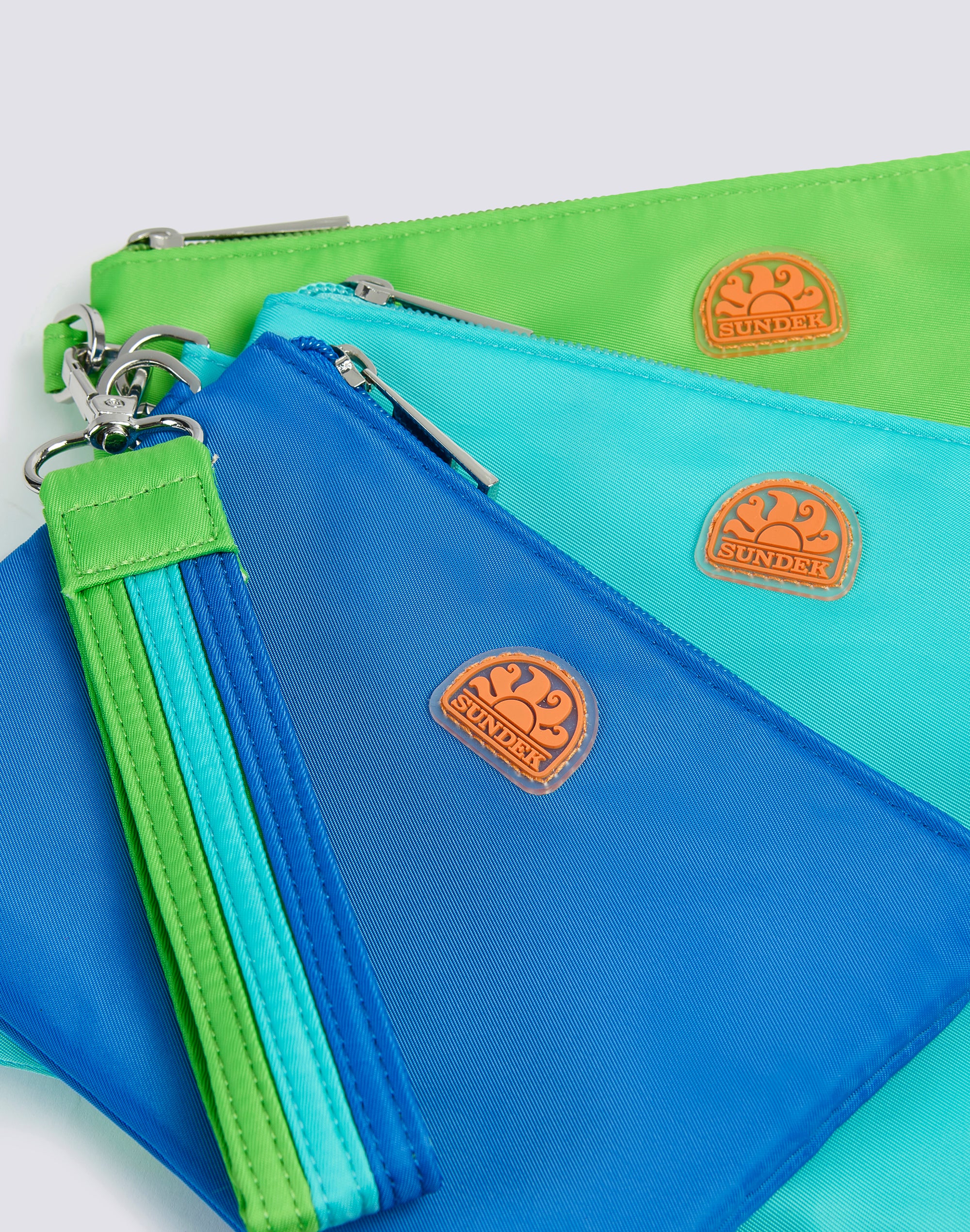 sundek-han-mini-pochette-a-3-con-portachiavi-staccabile image 2