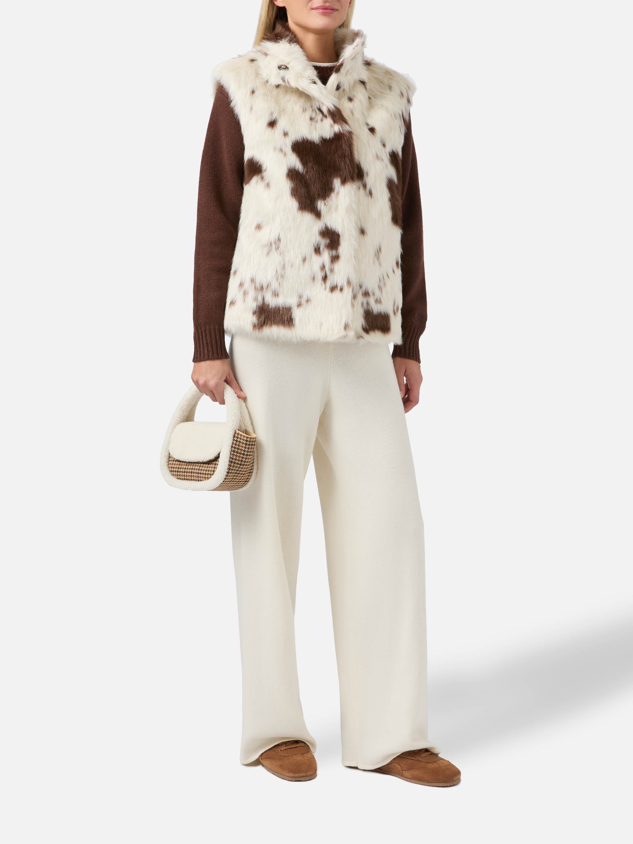 mc2-saint-barth-gilet-ambre-in-faux-fur-con-stampa-muccata image 2