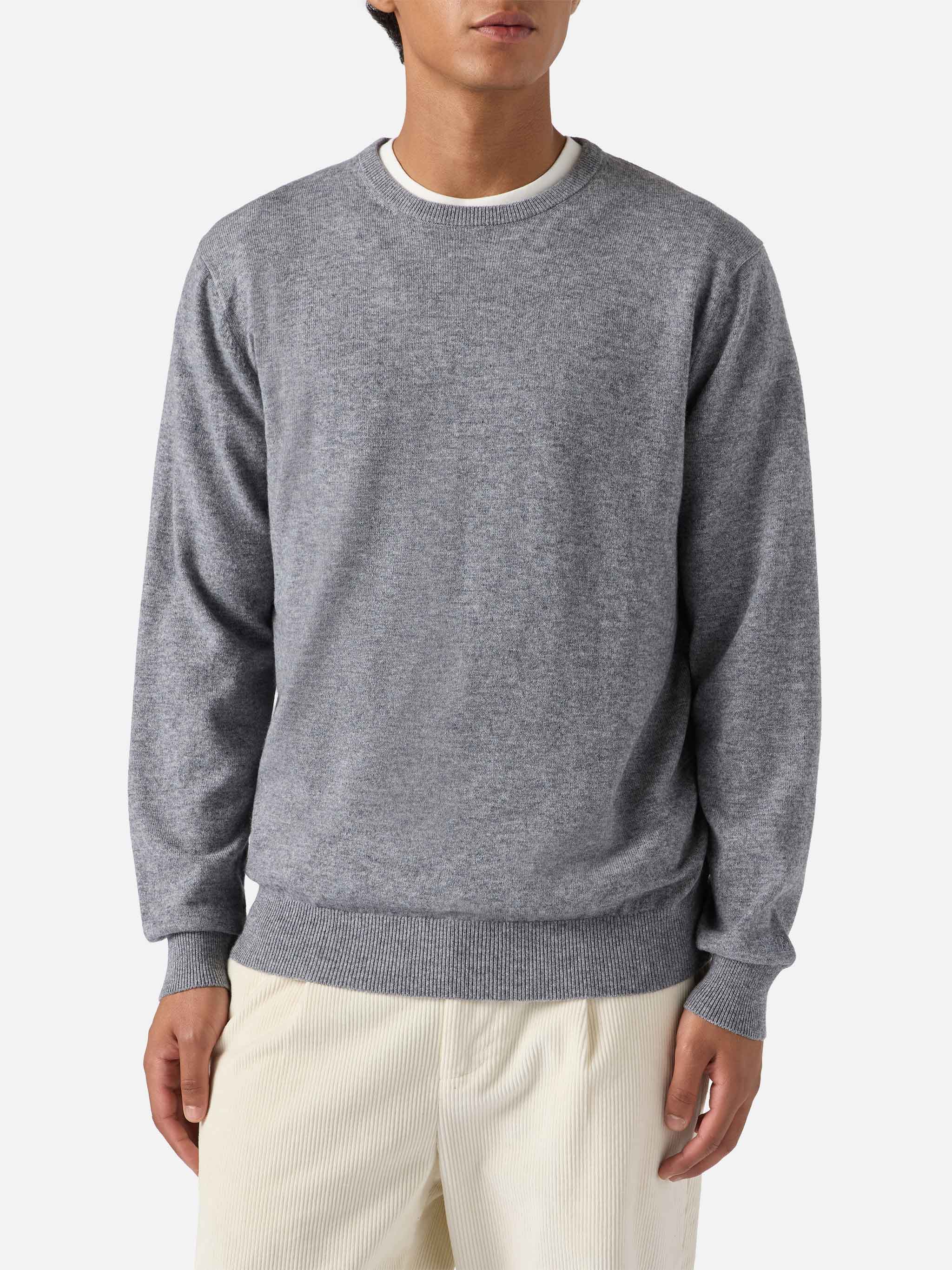 mc2-saint-barth-maglione-regent-uomo-in-lana-merino-e-cashmere-grigio-melange image 1
